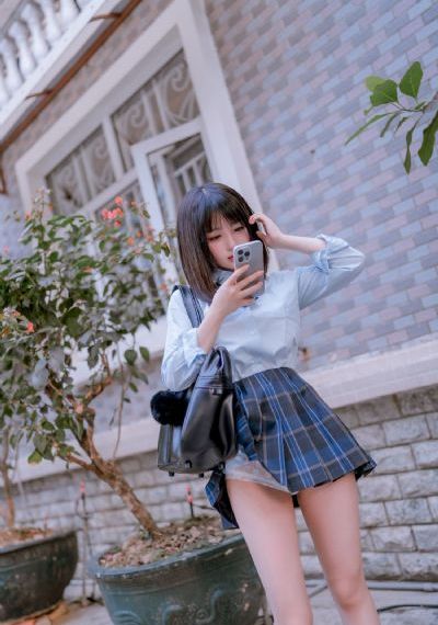 操女人视频网站_剧情片高清完整版