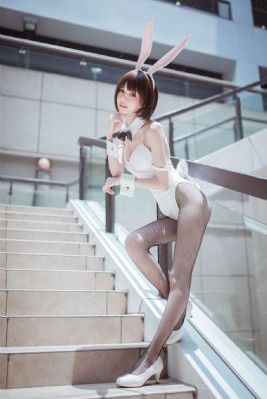 3d人禽杂交欧美动漫_高清完整在线观看